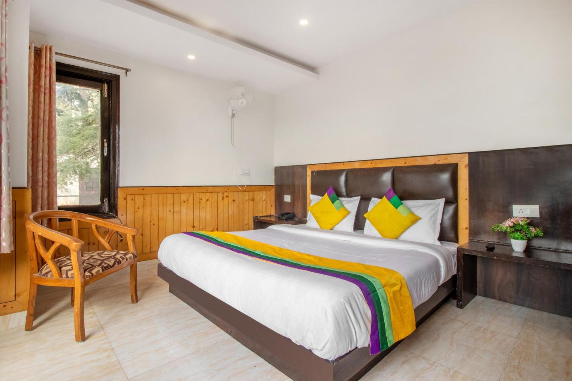 Itsy Hotels Avantika With Forest View Shimla Exterior photo